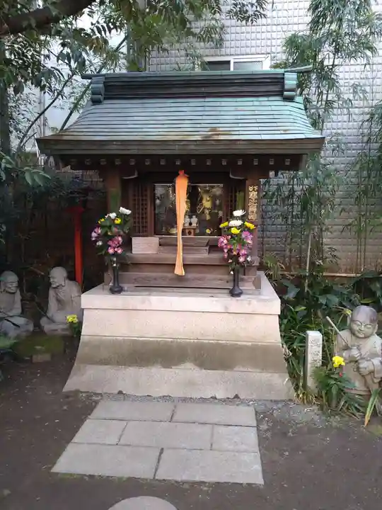 正寶院(飛不動尊)の末社・摂社