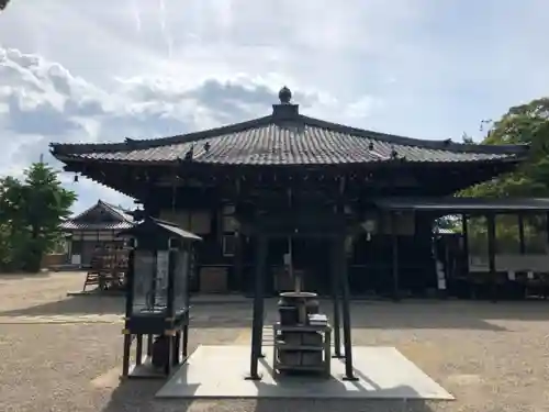 大安寺の本殿