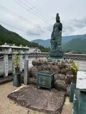 七寳寺(兵庫県)