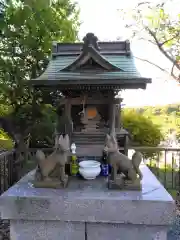 上郷町稲荷神社(横浜霊園内)(神奈川県)