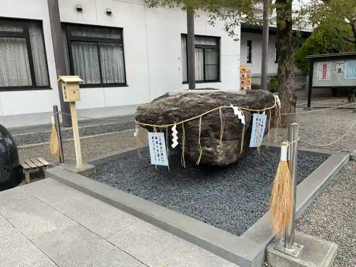 亀戸 香取神社の{uncategorized: "未分類", other: "その他", undefined: "問題あり", building: "その他建物", grave: "お墓", sacred_gate: "鳥居", guardian: "狛犬", statue: "像", buddha: "仏像", history: "歴史", nature: "自然", garden: "庭園", animal: "動物", pagoda: "塔", temizu: "手水舎", mountain_gate: "山門・神門", sanctuary: "本殿・本堂", subordinate: "末社・摂社", art: "芸術", scenery: "景色", jizo: "地蔵", ema: "絵馬", goshuin: "御朱印", omikuji: "おみくじ", items: "授与品その他", amulet: "お守り", goshuincho: "御朱印帳", eats: "食事", festival: "お祭り", votive_dance: "神楽", shichigosan: "七五三参", wedding: "結婚式", experience: "体験その他", initially: "初詣", around: "周辺", anti_infection: "感染症対策"}