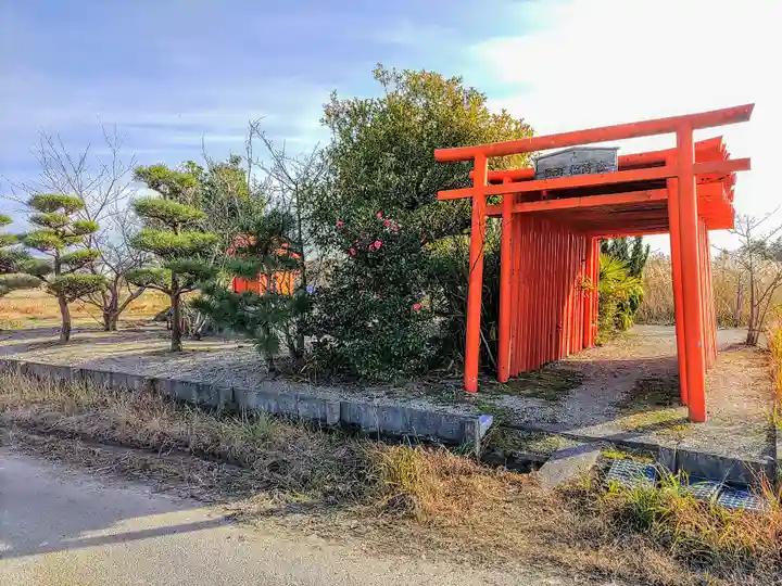 狐塚稲荷社のその他建物