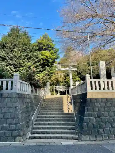 白髭神社の{uncategorized: "未分類", other: "その他", undefined: "問題あり", building: "その他建物", grave: "お墓", sacred_gate: "鳥居", guardian: "狛犬", statue: "像", buddha: "仏像", history: "歴史", nature: "自然", garden: "庭園", animal: "動物", pagoda: "塔", temizu: "手水舎", mountain_gate: "山門・神門", sanctuary: "本殿・本堂", subordinate: "末社・摂社", art: "芸術", scenery: "景色", jizo: "地蔵", ema: "絵馬", goshuin: "御朱印", omikuji: "おみくじ", items: "授与品その他", amulet: "お守り", goshuincho: "御朱印帳", eats: "食事", festival: "お祭り", votive_dance: "神楽", shichigosan: "七五三参", wedding: "結婚式", experience: "体験その他", initially: "初詣", around: "周辺", anti_infection: "感染症対策"}