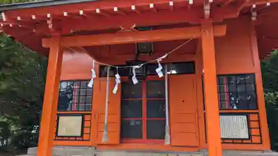 鶴若稲荷神社の本殿・本堂