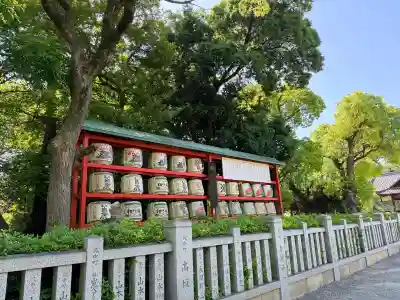 大鳥大社の{uncategorized: "未分類", other: "その他", undefined: "問題あり", building: "その他建物", grave: "お墓", sacred_gate: "鳥居", guardian: "狛犬", statue: "像", buddha: "仏像", history: "歴史", nature: "自然", garden: "庭園", animal: "動物", pagoda: "塔", temizu: "手水舎", mountain_gate: "山門・神門", sanctuary: "本殿・本堂", subordinate: "末社・摂社", art: "芸術", scenery: "景色", jizo: "地蔵", ema: "絵馬", goshuin: "御朱印", omikuji: "おみくじ", items: "授与品その他", amulet: "お守り", goshuincho: "御朱印帳", eats: "食事", festival: "お祭り", votive_dance: "神楽", shichigosan: "七五三参", wedding: "結婚式", experience: "体験その他", initially: "初詣", around: "周辺", anti_infection: "感染症対策"}