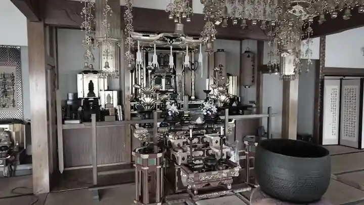 長慶寺の本殿・本堂