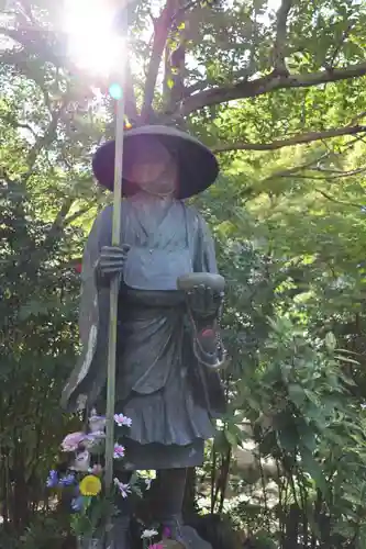 高幡不動尊　金剛寺の像