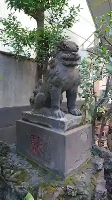 末廣神社の狛犬