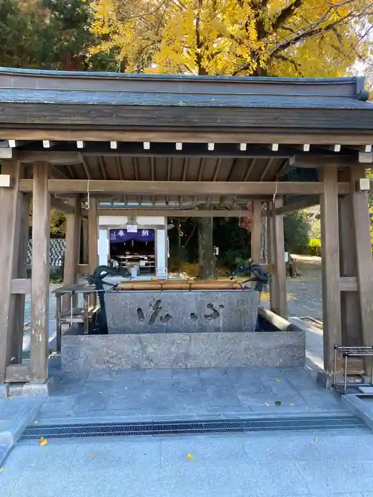 鎮國寺の手水舎