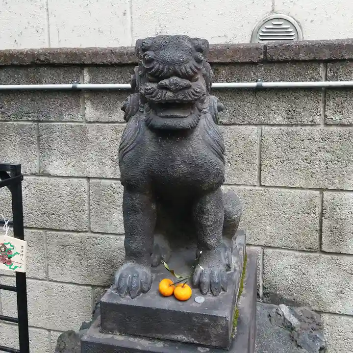 末廣神社の狛犬