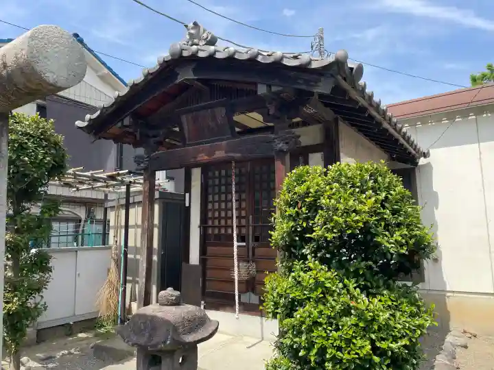 宇佐稲荷大明神の{uncategorized: "未分類", other: "その他", undefined: "問題あり", building: "その他建物", grave: "お墓", sacred_gate: "鳥居", guardian: "狛犬", statue: "像", buddha: "仏像", history: "歴史", nature: "自然", garden: "庭園", animal: "動物", pagoda: "塔", temizu: "手水舎", mountain_gate: "山門・神門", sanctuary: "本殿・本堂", subordinate: "末社・摂社", art: "芸術", scenery: "景色", jizo: "地蔵", ema: "絵馬", goshuin: "御朱印", omikuji: "おみくじ", items: "授与品その他", amulet: "お守り", goshuincho: "御朱印帳", eats: "食事", festival: "お祭り", votive_dance: "神楽", shichigosan: "七五三参", wedding: "結婚式", experience: "体験その他", initially: "初詣", around: "周辺", anti_infection: "感染症対策"}