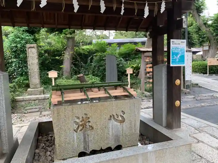 松陰神社の手水舎