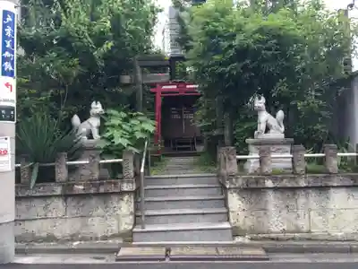 大山稲荷神社の狛犬