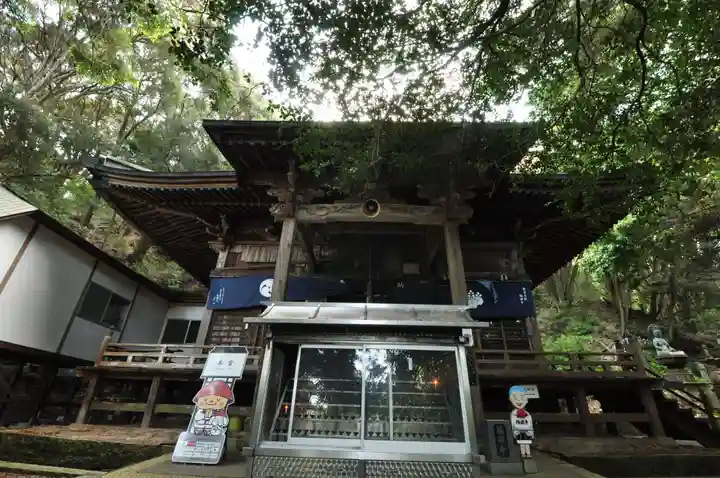 極楽寺の本殿・本堂