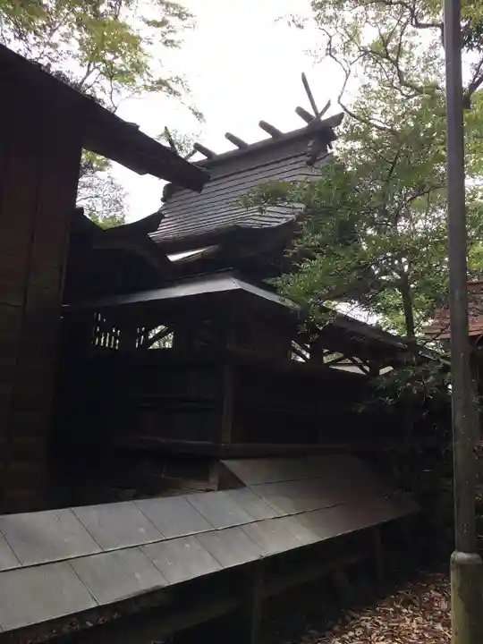 立野神社の本殿・本堂