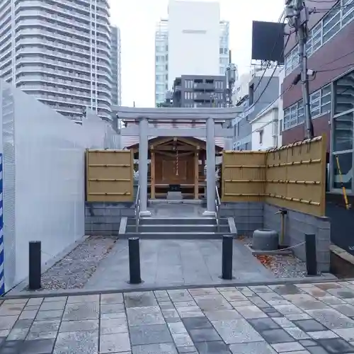 北青山秋葉神社(稲荷神社)の鳥居