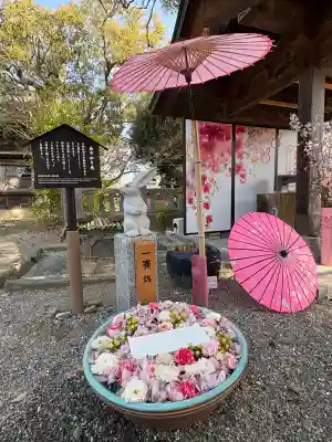 大御和神社の{uncategorized: "未分類", other: "その他", undefined: "問題あり", building: "その他建物", grave: "お墓", sacred_gate: "鳥居", guardian: "狛犬", statue: "像", buddha: "仏像", history: "歴史", nature: "自然", garden: "庭園", animal: "動物", pagoda: "塔", temizu: "手水舎", mountain_gate: "山門・神門", sanctuary: "本殿・本堂", subordinate: "末社・摂社", art: "芸術", scenery: "景色", jizo: "地蔵", ema: "絵馬", goshuin: "御朱印", omikuji: "おみくじ", items: "授与品その他", amulet: "お守り", goshuincho: "御朱印帳", eats: "食事", festival: "お祭り", votive_dance: "神楽", shichigosan: "七五三参", wedding: "結婚式", experience: "体験その他", initially: "初詣", around: "周辺", anti_infection: "感染症対策"}