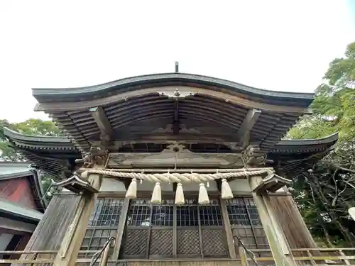 白髭神社の本殿