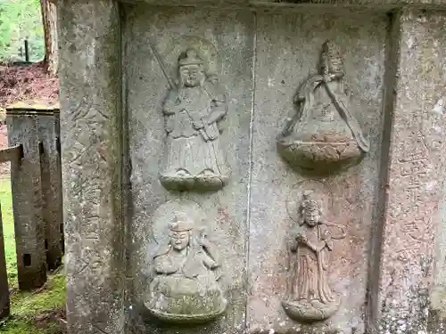 高野山金剛峯寺奥の院(和歌山県)