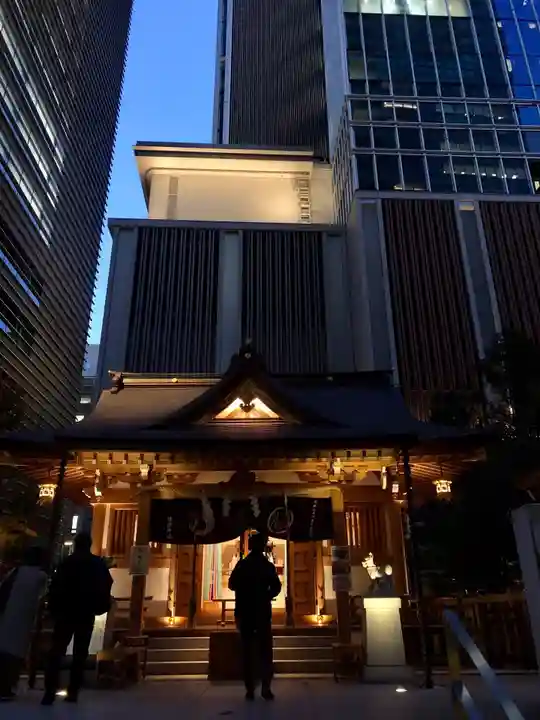 福徳神社(芽吹稲荷)の本殿・本堂