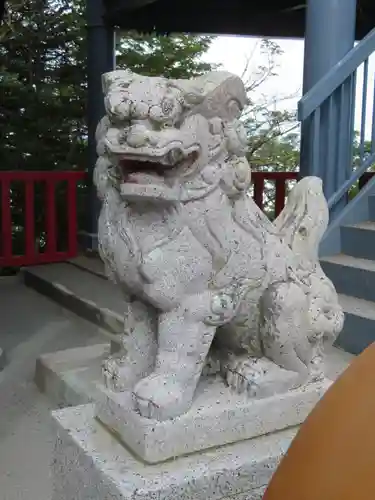 冨士山小御嶽神社の狛犬