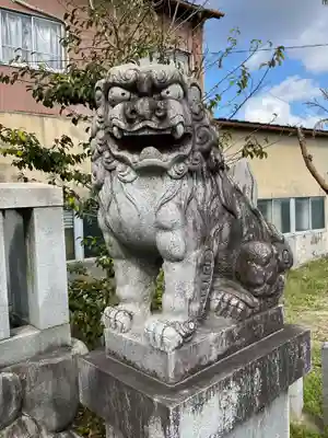 神明神社の狛犬