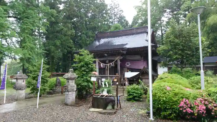 秋保神社の本殿・本堂