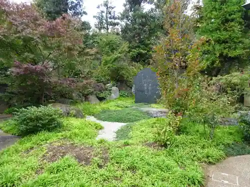 蓮勝寺の庭園