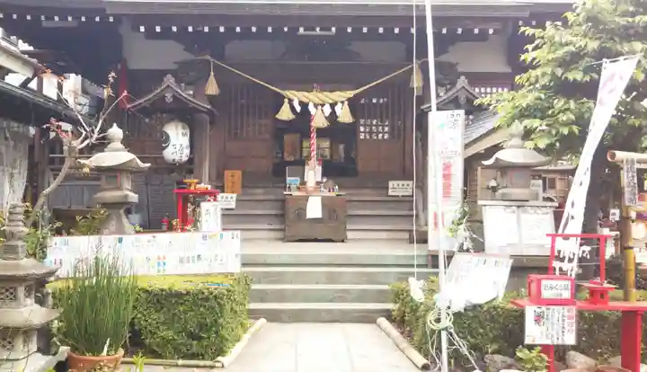 江北氷川神社の本殿・本堂