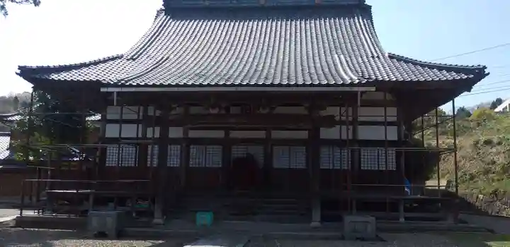 中道院の本殿・本堂