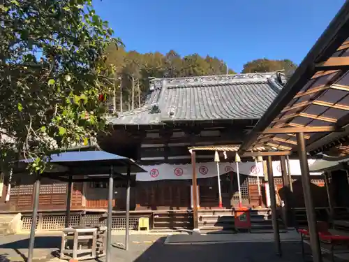 安養寺の本殿