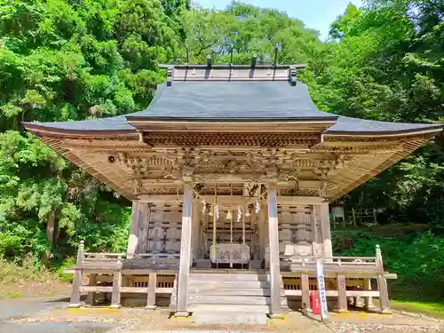 丹内山神社の本殿