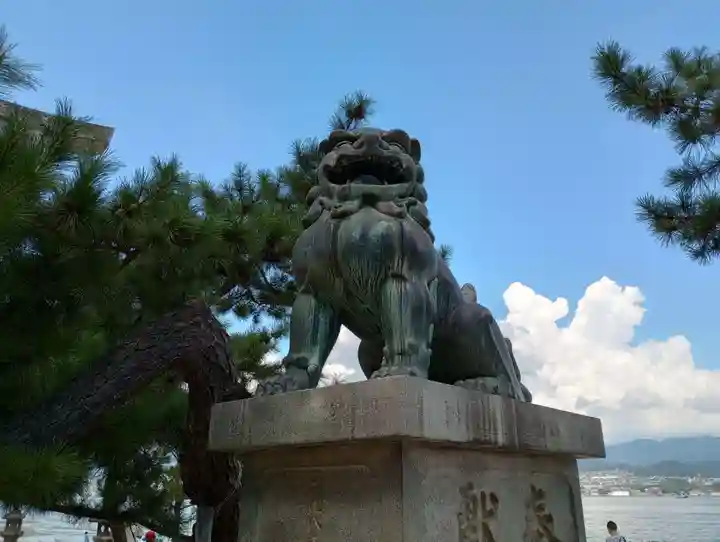 厳島神社(広島県)