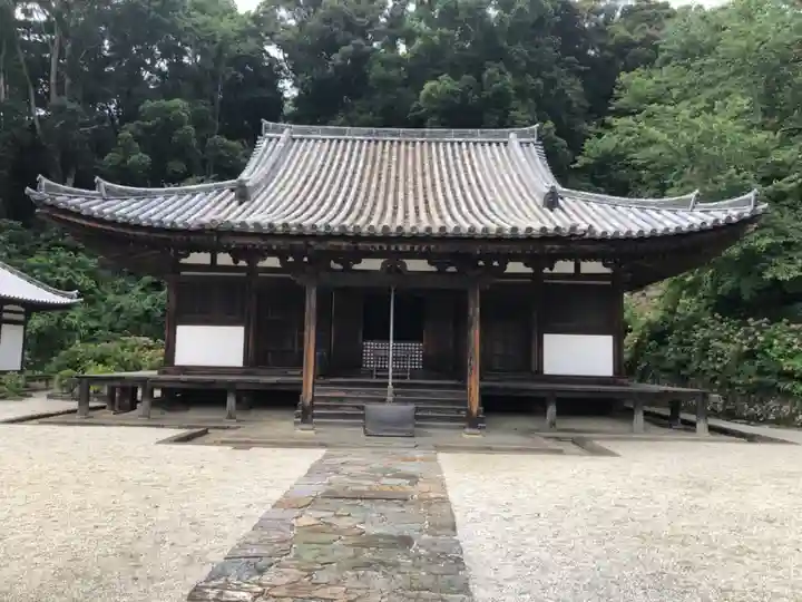 長保寺の本殿・本堂