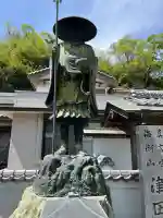 津田寺の{uncategorized: "未分類", other: "その他", undefined: "問題あり", building: "その他建物", grave: "お墓", sacred_gate: "鳥居", guardian: "狛犬", statue: "像", buddha: "仏像", history: "歴史", nature: "自然", garden: "庭園", animal: "動物", pagoda: "塔", temizu: "手水舎", mountain_gate: "山門・神門", sanctuary: "本殿・本堂", subordinate: "末社・摂社", art: "芸術", scenery: "景色", jizo: "地蔵", ema: "絵馬", goshuin: "御朱印", omikuji: "おみくじ", items: "授与品その他", amulet: "お守り", goshuincho: "御朱印帳", eats: "食事", festival: "お祭り", votive_dance: "神楽", shichigosan: "七五三参", wedding: "結婚式", experience: "体験その他", initially: "初詣", around: "周辺", anti_infection: "感染症対策"}