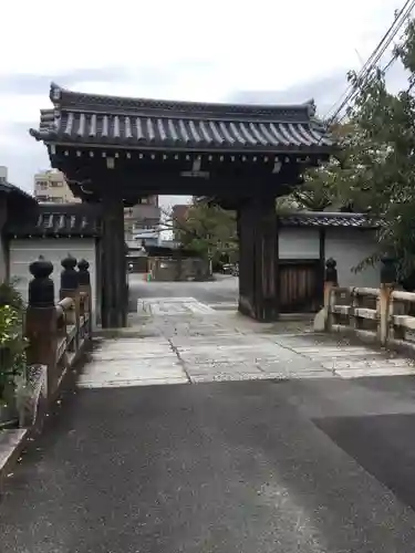 報恩寺の山門・神門