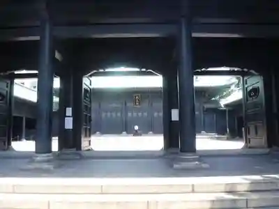 湯島聖堂の山門・神門