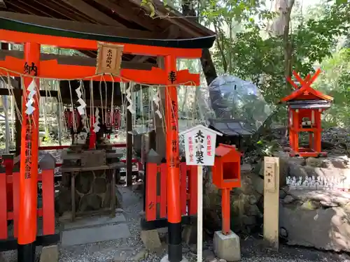 野宮神社の末社・摂社