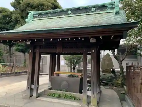 大森貴舩神社の手水舎