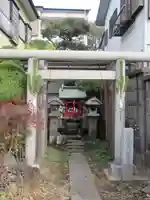 豊川稲荷大明神の鳥居