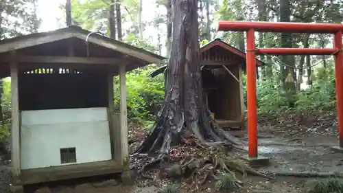 笠原神社の末社・摂社