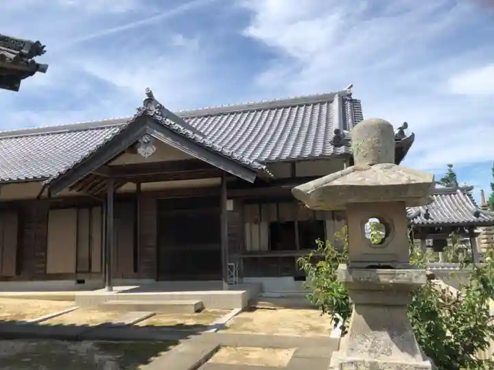 湊口神社の本殿・本堂
