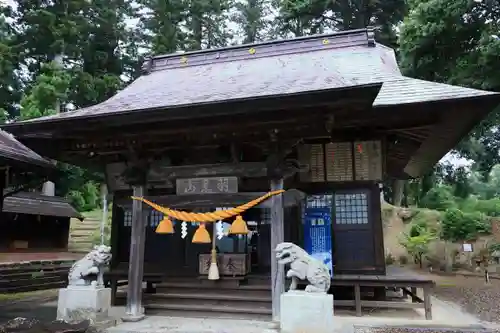 長屋神社の本殿・本堂