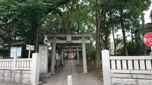 自由が丘熊野神社の鳥居