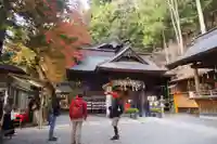 新倉富士浅間神社の本殿・本堂