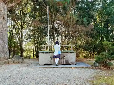 曽野稲荷神社の手水舎