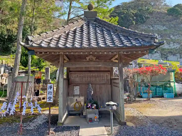 誕生寺のその他建物