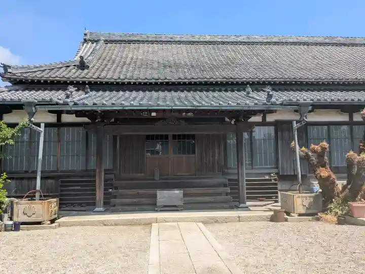 徳正寺の{uncategorized: "未分類", other: "その他", undefined: "問題あり", building: "その他建物", grave: "お墓", sacred_gate: "鳥居", guardian: "狛犬", statue: "像", buddha: "仏像", history: "歴史", nature: "自然", garden: "庭園", animal: "動物", pagoda: "塔", temizu: "手水舎", mountain_gate: "山門・神門", sanctuary: "本殿・本堂", subordinate: "末社・摂社", art: "芸術", scenery: "景色", jizo: "地蔵", ema: "絵馬", goshuin: "御朱印", omikuji: "おみくじ", items: "授与品その他", amulet: "お守り", goshuincho: "御朱印帳", eats: "食事", festival: "お祭り", votive_dance: "神楽", shichigosan: "七五三参", wedding: "結婚式", experience: "体験その他", initially: "初詣", around: "周辺", anti_infection: "感染症対策"}