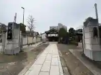 龍泉院の{uncategorized: "未分類", other: "その他", undefined: "問題あり", building: "その他建物", grave: "お墓", sacred_gate: "鳥居", guardian: "狛犬", statue: "像", buddha: "仏像", history: "歴史", nature: "自然", garden: "庭園", animal: "動物", pagoda: "塔", temizu: "手水舎", mountain_gate: "山門・神門", sanctuary: "本殿・本堂", subordinate: "末社・摂社", art: "芸術", scenery: "景色", jizo: "地蔵", ema: "絵馬", goshuin: "御朱印", omikuji: "おみくじ", items: "授与品その他", amulet: "お守り", goshuincho: "御朱印帳", eats: "食事", festival: "お祭り", votive_dance: "神楽", shichigosan: "七五三参", wedding: "結婚式", experience: "体験その他", initially: "初詣", around: "周辺", anti_infection: "感染症対策"}