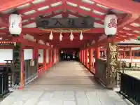 厳島神社の{uncategorized: "未分類", other: "その他", undefined: "問題あり", building: "その他建物", grave: "お墓", sacred_gate: "鳥居", guardian: "狛犬", statue: "像", buddha: "仏像", history: "歴史", nature: "自然", garden: "庭園", animal: "動物", pagoda: "塔", temizu: "手水舎", mountain_gate: "山門・神門", sanctuary: "本殿・本堂", subordinate: "末社・摂社", art: "芸術", scenery: "景色", jizo: "地蔵", ema: "絵馬", goshuin: "御朱印", omikuji: "おみくじ", items: "授与品その他", amulet: "お守り", goshuincho: "御朱印帳", eats: "食事", festival: "お祭り", votive_dance: "神楽", shichigosan: "七五三参", wedding: "結婚式", experience: "体験その他", initially: "初詣", around: "周辺", anti_infection: "感染症対策"}
